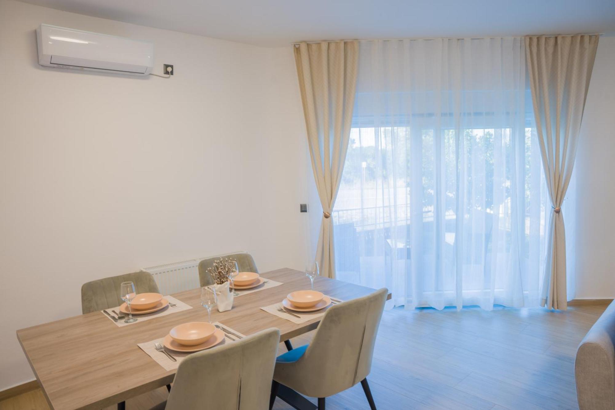 Apartmani Toni Drniš Extérieur photo