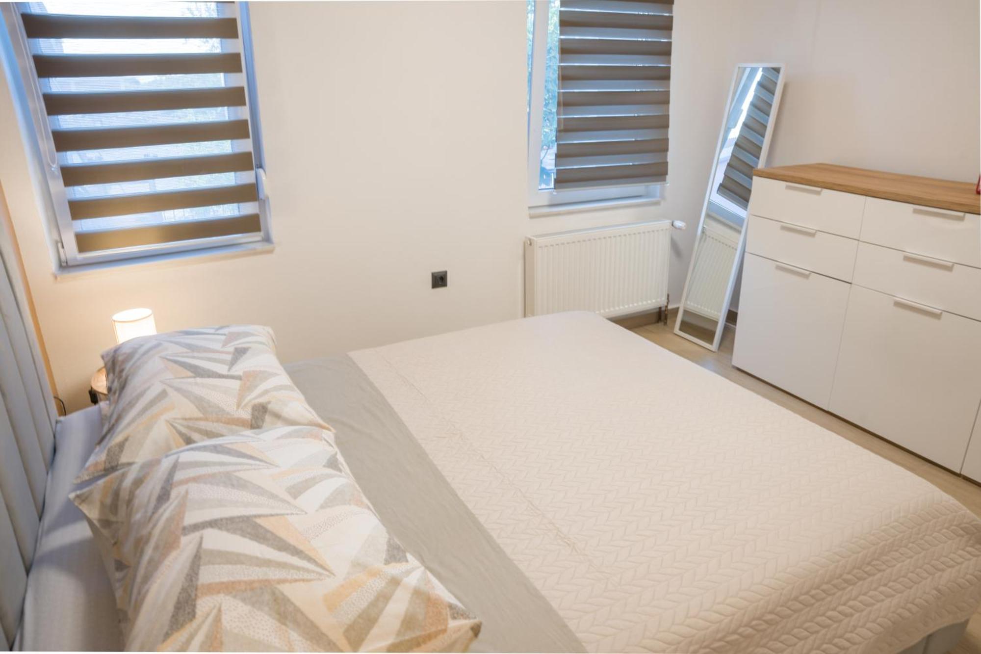 Apartmani Toni Drniš Extérieur photo